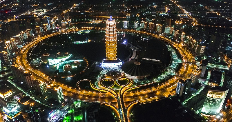 攝圖網(wǎng)_501558240_河南鄭州鄭東新區(qū)夜景（企業(yè)商用）